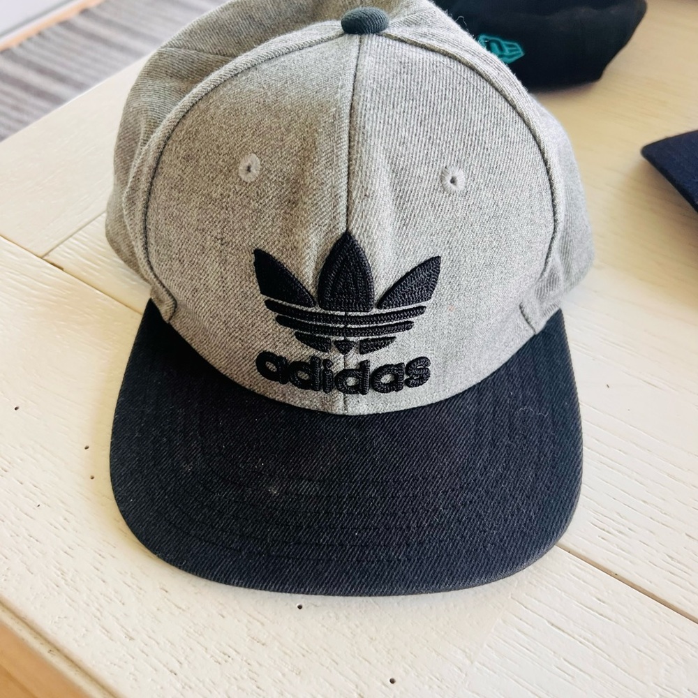 Grey addidas flat bill hat